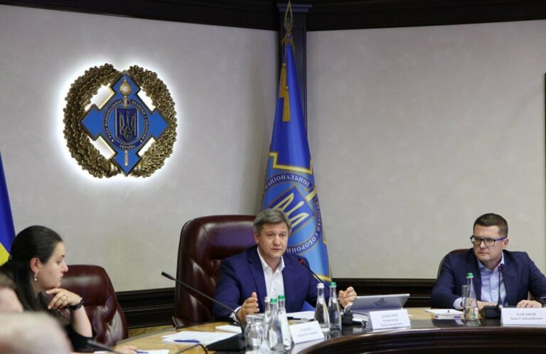 Данилюк предложил правоохранительным и контролирующим органам совместно бороться с контрабандой - today.ua