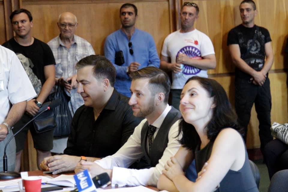 У Саакашвили требуют провести повторную жеребьевку порядковых номеров