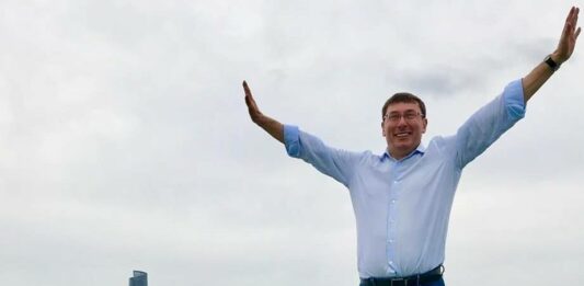 У Зеленского нашли причину уволить Луценко - today.ua