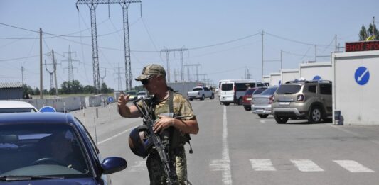 В Украине фиксируют увеличение пассажиропотока в оккупированный Крым - today.ua