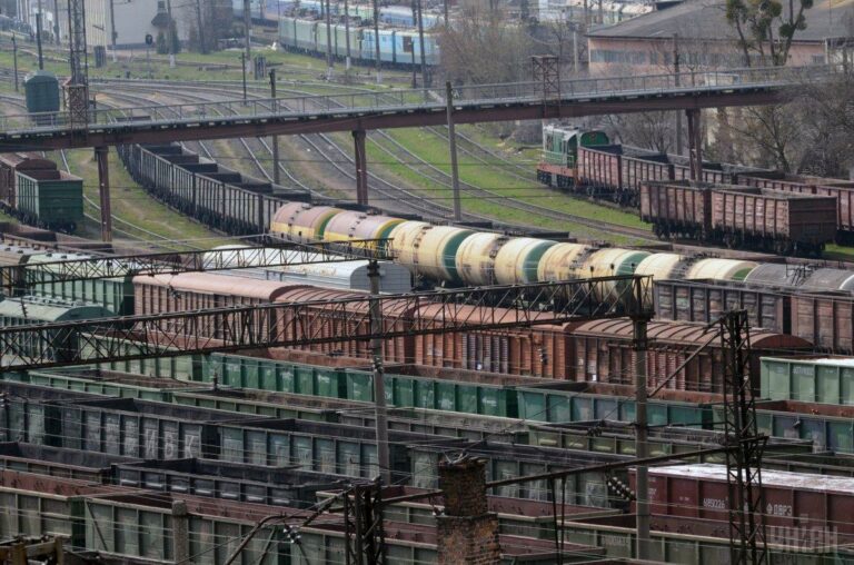 “Укрзалізниця“ має намір відновити сполучення з Донбасом  - today.ua