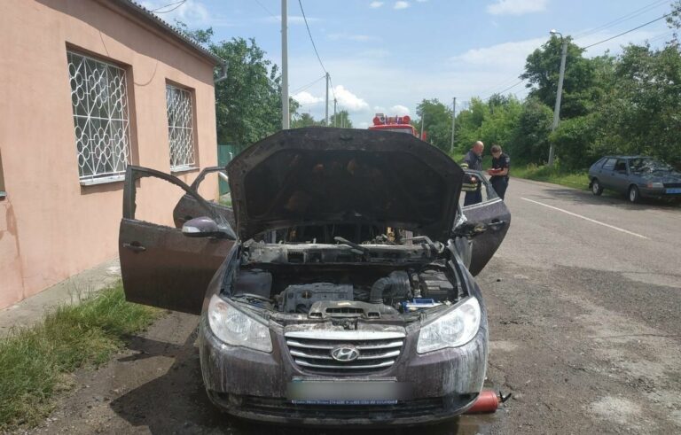 Под Киевом в салоне авто взорвался газовый баллон: пострадал 3-летний ребенок - today.ua