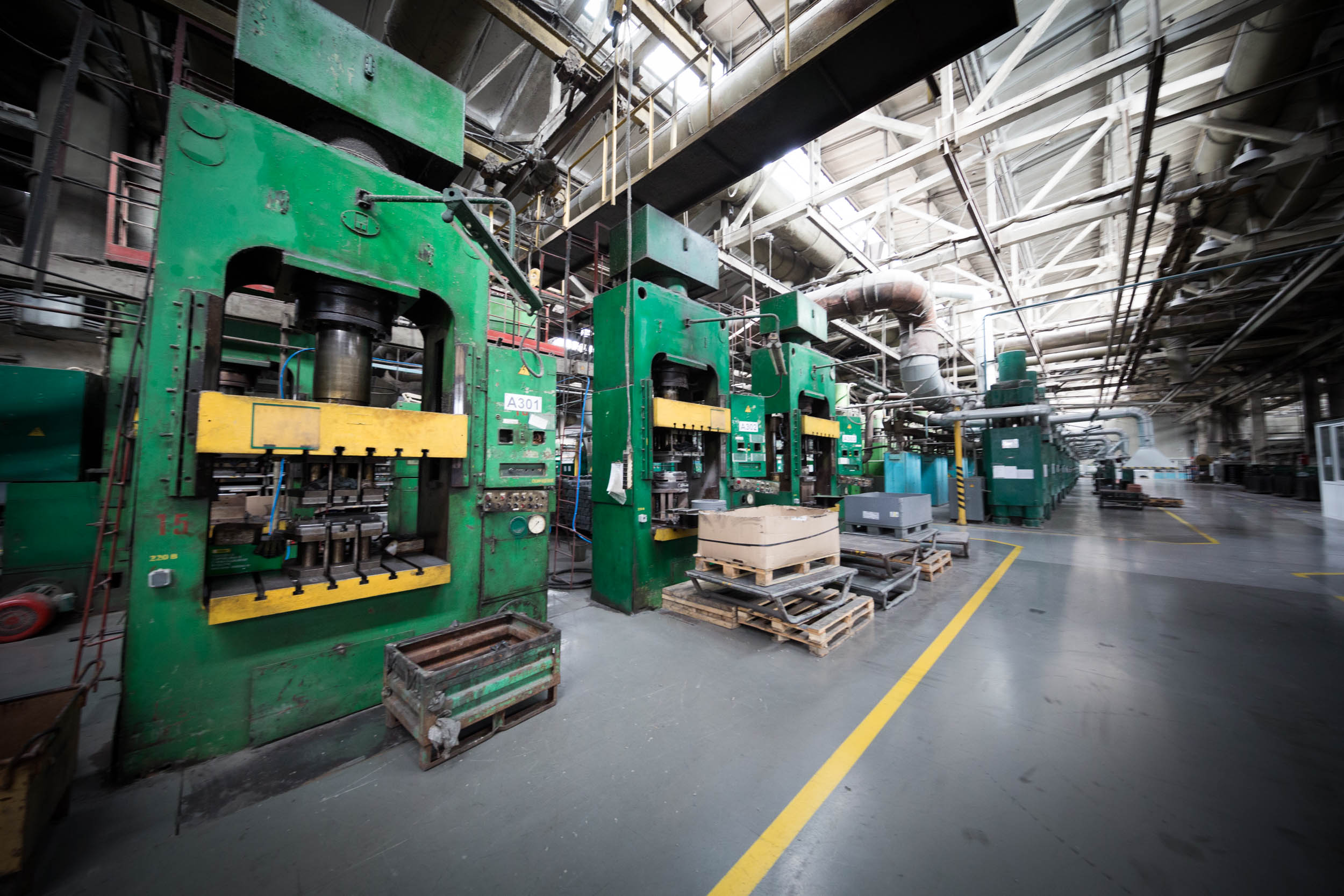 Volkswagen буде замовляти запчастини в Україні