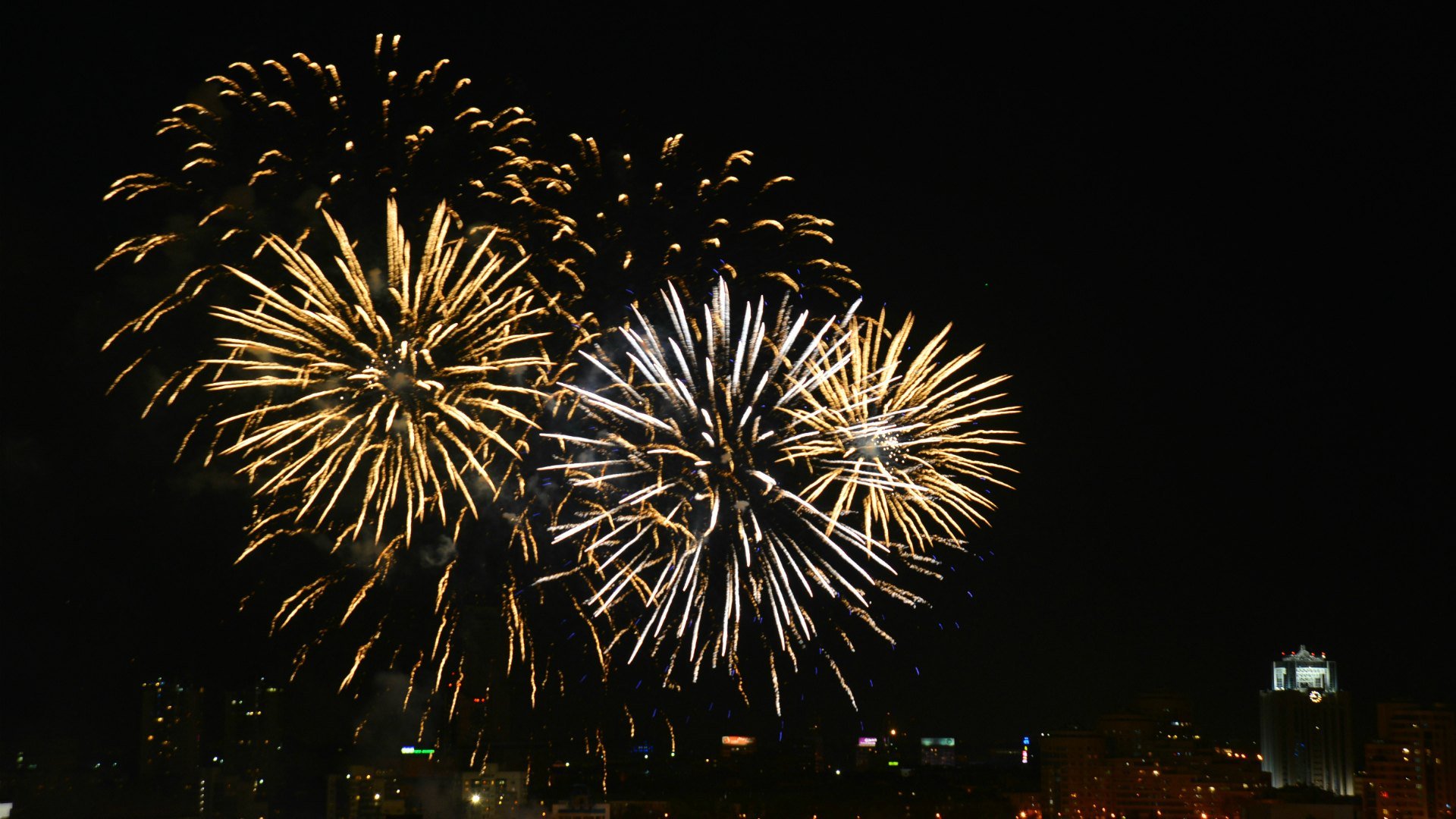 Российский салют в Минске убил женщину