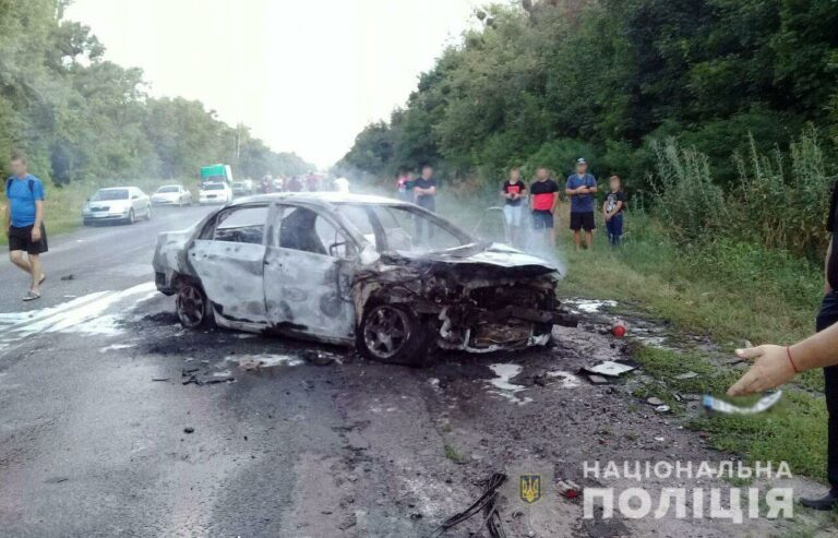 За кермом була нібито дружина: один з керівників партії Зеленського скоїв ДТП, у якій загинула дівчина - today.ua