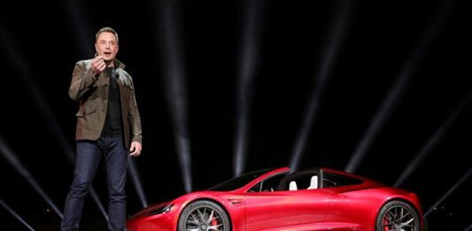 Ілон Маск придумав нову фішку для електромобіля Tesla - today.ua