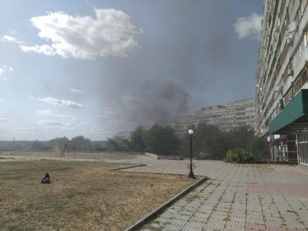 В Луганске прогремел мощный взрыв: опубликованы фото