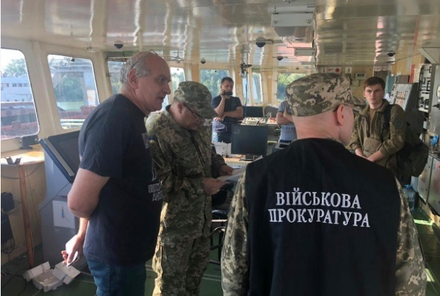 Відповідь за моряків: СБУ затримала російський танкер NEYMA (відео) - today.ua