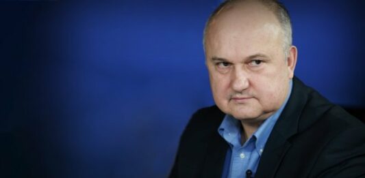 “Вимили найкращих професіоналів“: Смешко прокоментував закон про люстрацію - today.ua