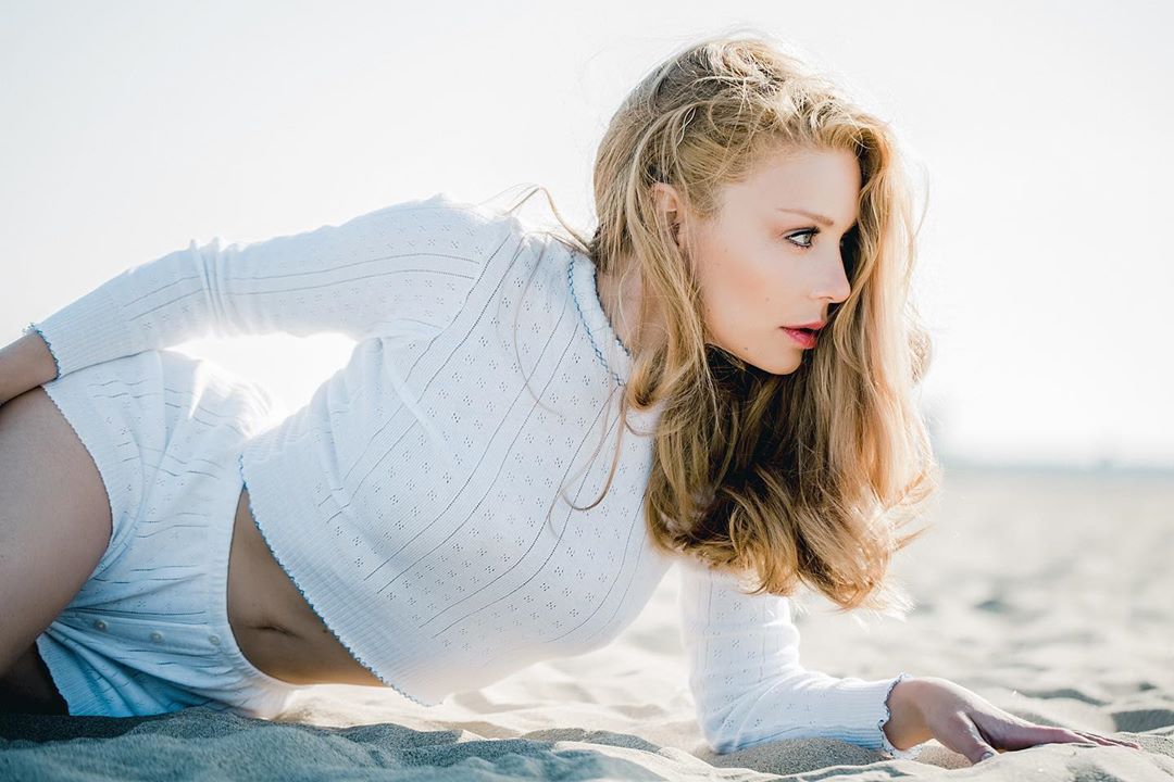 Спокуса на пляжі: Тіна Кароль шокувала новим образом - today.ua