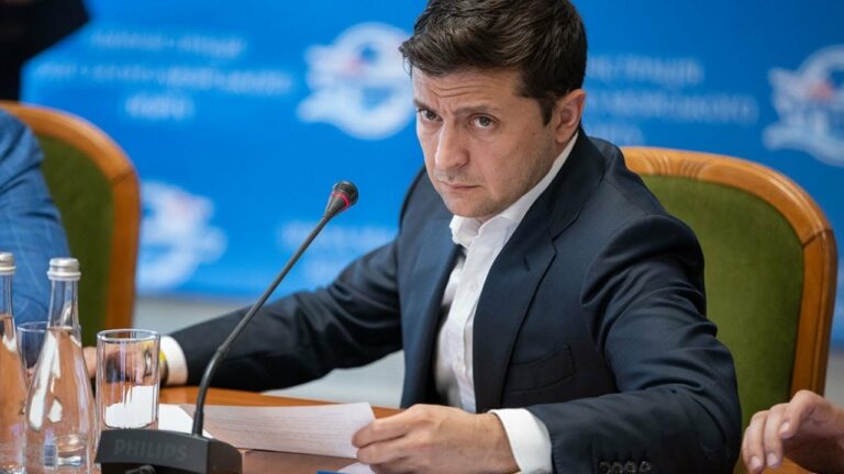 Либо дорога, либо отставка: Зеленский заключил новое пари в Запорожье - today.ua