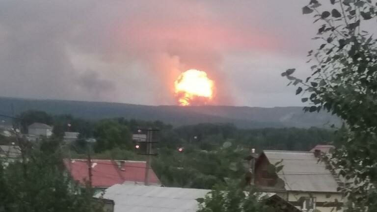 В России горят и взрываются боеприпасы: разрушены жилые дома, есть пострадавшие - today.ua