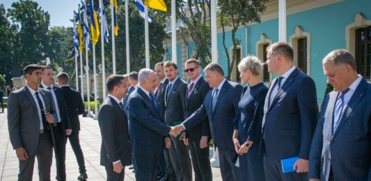 Прем'єр-міністр Ізраїлю обговорив з Аваковим проблеми перетину кордону: до чого дійшли - today.ua