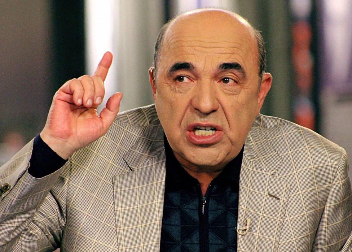 "У законах это не сказано": Рабінович відмовляється спілкуватися в Раді українською мовою