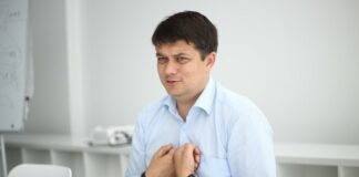 “Слабая охрана“: Разумков прокомментировал слухи об угрозе жизни президента - today.ua