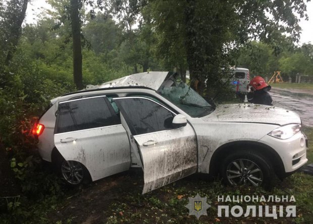 На Волыни на BMW Х5 разбился соратник Ляшко (фото)