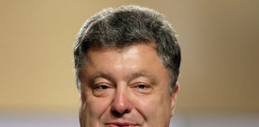 “Даже дети не помогут“: Азаров прокомментировал подлый поступок Порошенко   - today.ua