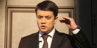“50 тыс. зарплаты нардепам недостаточно“: Разумков рассказал о своих доходах - today.ua