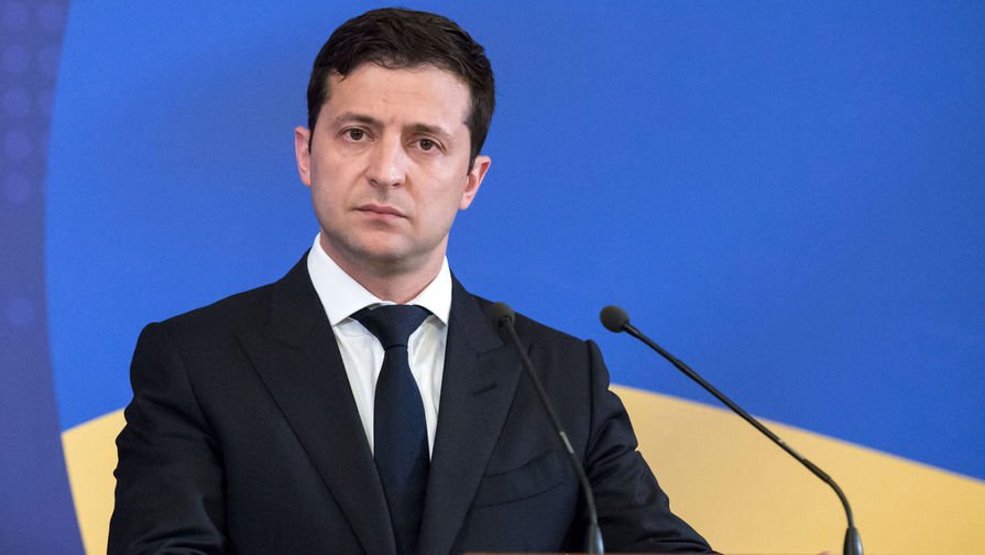 Зеленский предлагает отменить э-декларирование для госслужащих: все подробности