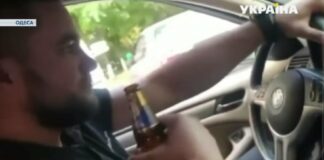 “Чувствую себя Богом“: одесский полицейский записал видео, как пьет алкоголь за рулем - today.ua