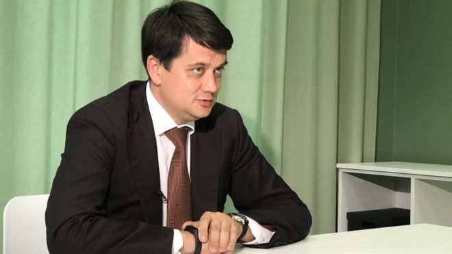 Разумков объяснил, почему количество народных депутатов решили сократить до 300 человек  - today.ua