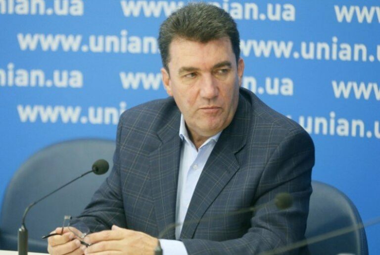 Зеленский назначил нового главу СНБО: чем известен экс-мэр Луганска - today.ua