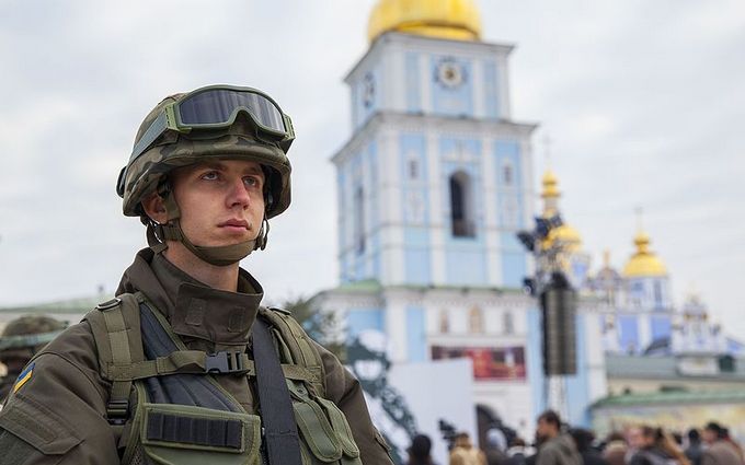 Ко Дню защитника украинцам выплатят материальную помощь: кому и сколько   - today.ua