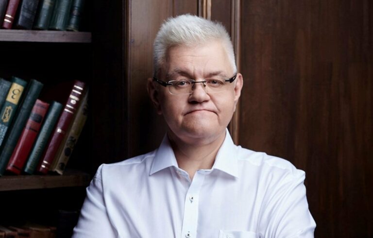 “Похвалився посвідченням“: шоумен Сергій Сивохо став радником секретаря РНБО - today.ua