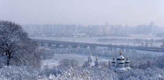 Украину завалит снегом: синоптик предупредила о дождях и заморозках  - today.ua