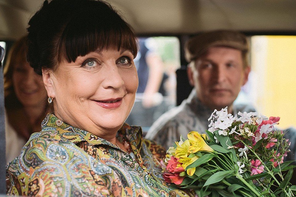 Завзята Валентина: як виглядала в молодості головна героїня серіалу Свати - today.ua