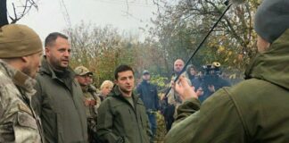 “Мне сорок второй год, я ж не лох“: Зеленский резко обратился к добровольцам на Донбассе  - today.ua