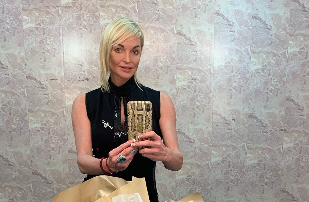 Листья салата и грибы: Волочкова ничего не ест, фото истощенной балерины попали в сеть - today.ua