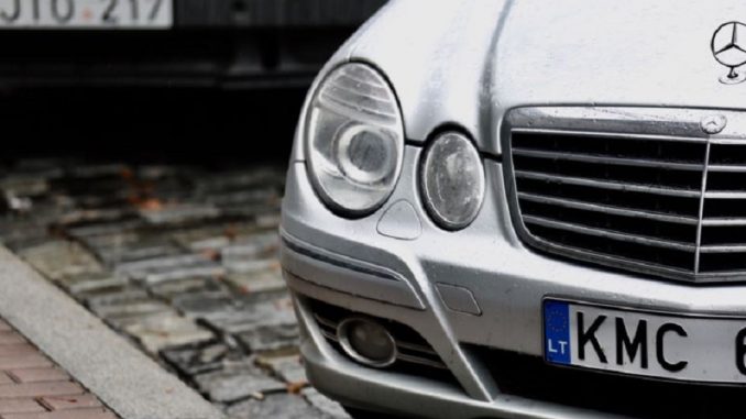 Хороші новини для “євробляхерів“: в Україну хлине потік дешевих авто з Латвії - today.ua