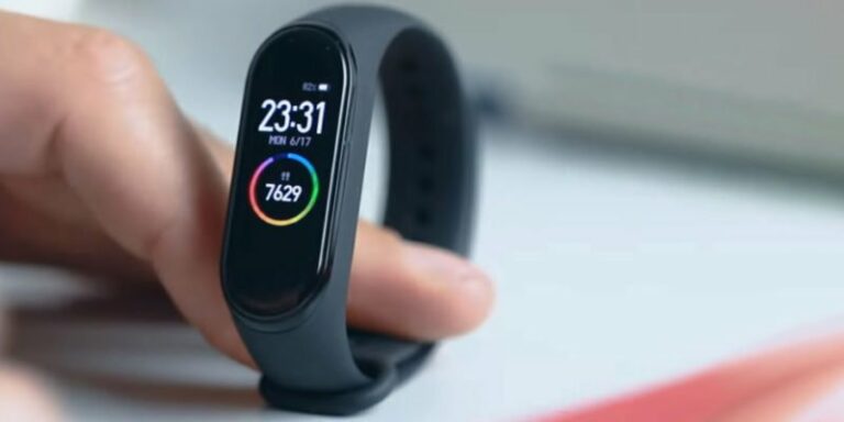 Xiaomi представила умный фитнес-браслет: названа цена  - today.ua