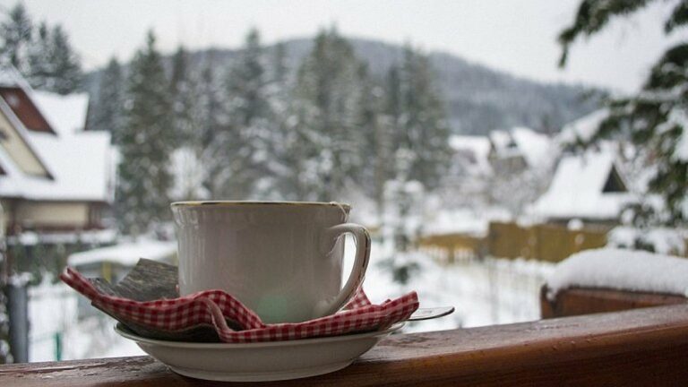 Чай і кава можуть нашкодити при коронавірусі: медики назвали причини - today.ua
