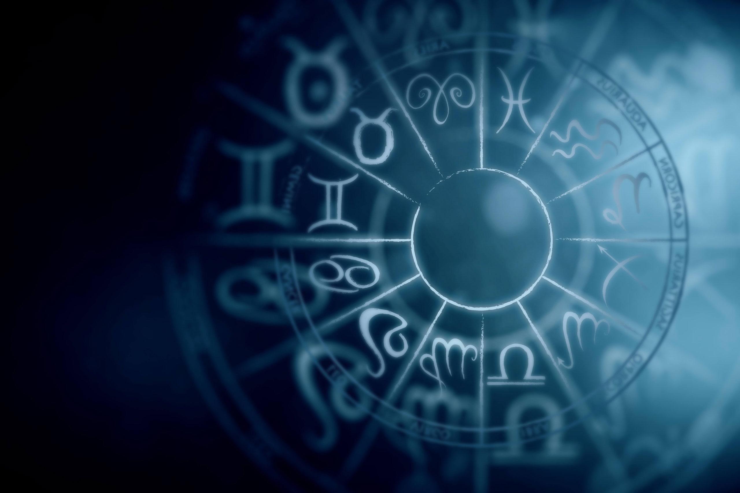 Гороскоп на 13 жовтня: Овнам потрібно проявити себе, а Стрільцям тримати язик за зубами - today.ua