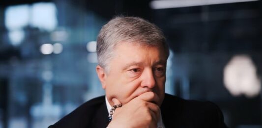 Рада попробует лишить Порошенко неприкосновенности под Новый год, - политолог - today.ua