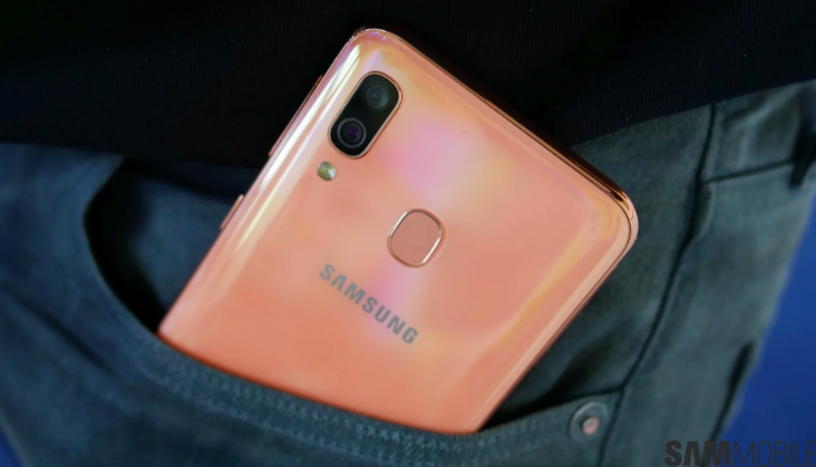 Samsung Galaxy A01 вразить своєю дешевизною - today.ua