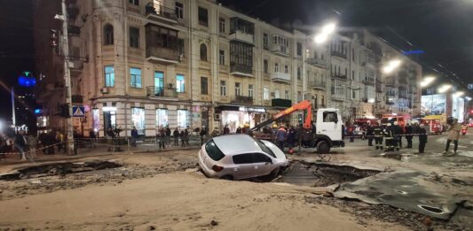 “Вас, бл*дей, вибрали“: Філатов жорстко відреагував на прорив труби в центрі Києва, дорікнувши Зеленського - today.ua