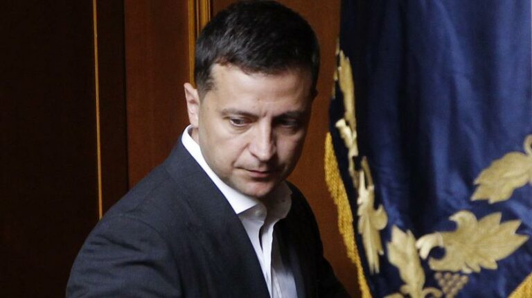 Зеленский измучен: психолог указала на тяжелое состояние президента - today.ua