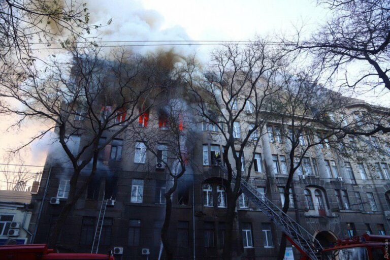Пожежа в одеському коледжі: знайдено тіло ще однієї загиблої - today.ua