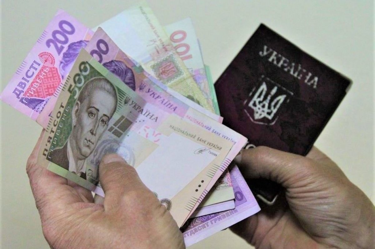 Плутанина з коефіцієнтами: пенсіонери бояться втратити до півтори тисячі гривень