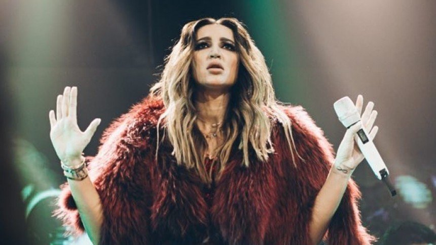 "Заробляє мільйони": Ольга Бузова розповіла про свої гонорари за новорічні корпоративи