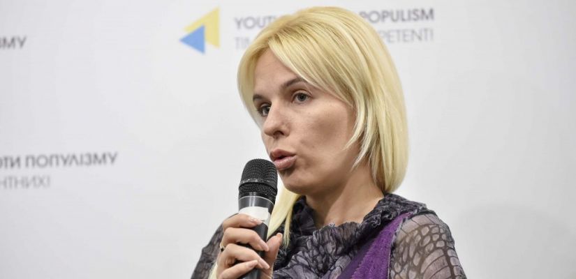 "Мне годами поступали угрозы": известной активистке подожгли авто