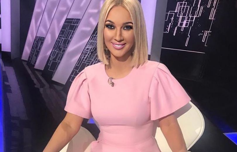 Мы были подопытными кроликами: Лере Кудрявцевой срочно удалили из груди импланты - today.ua