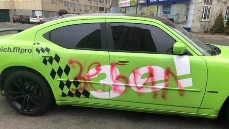 “Зебіл“: другу Зеленського зіпсували дороге спортивне авто - today.ua
