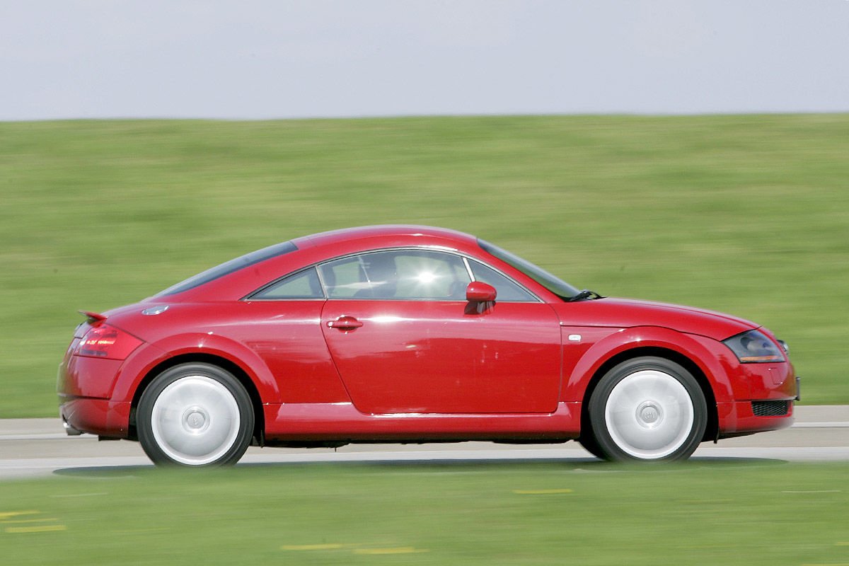 ТОП-10 потужних і швидких автомобілів до 10 000 євро - today.ua