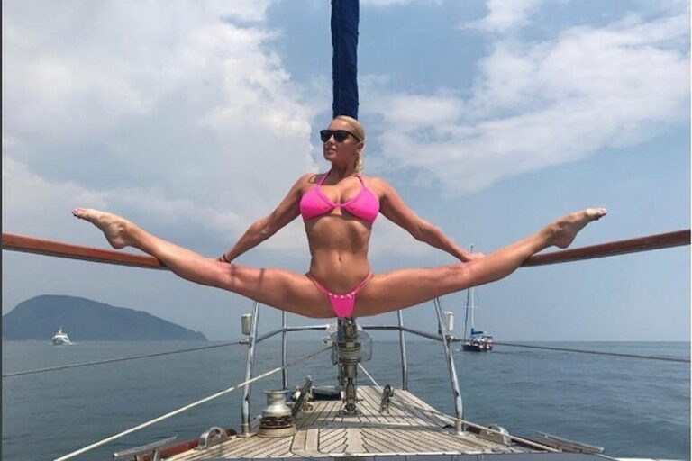 “У меня тело совершенной формы“: Волочкова показала невероятный шпагат - today.ua