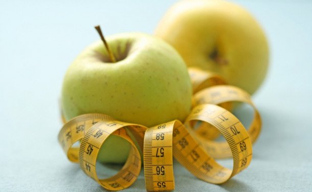 Как похудеть на яблоках: два варианта диеты