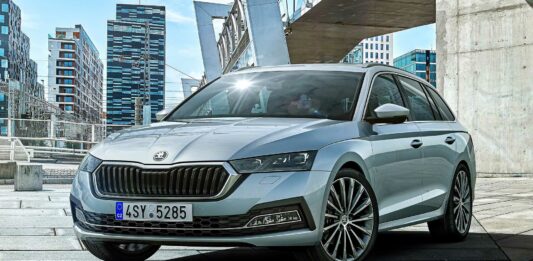 Стало відомо, коли українцям чекати нову Skoda Octavia - today.ua